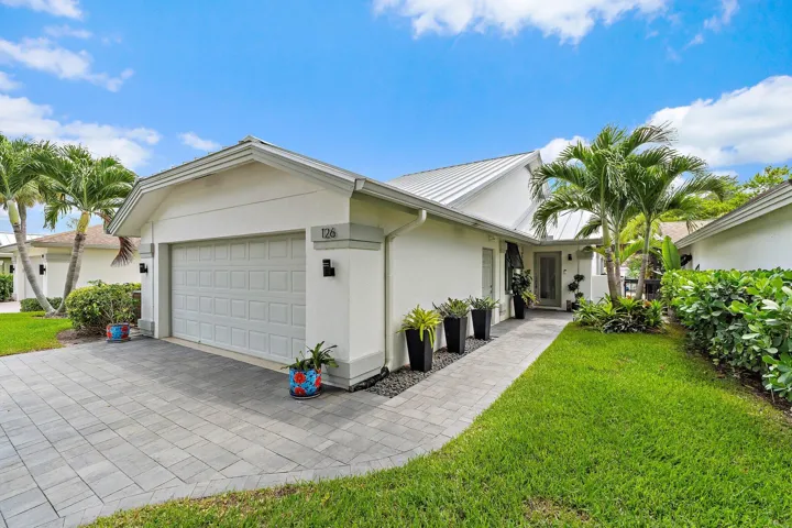 024-126SeashoreDr-Jupiter-SMALL