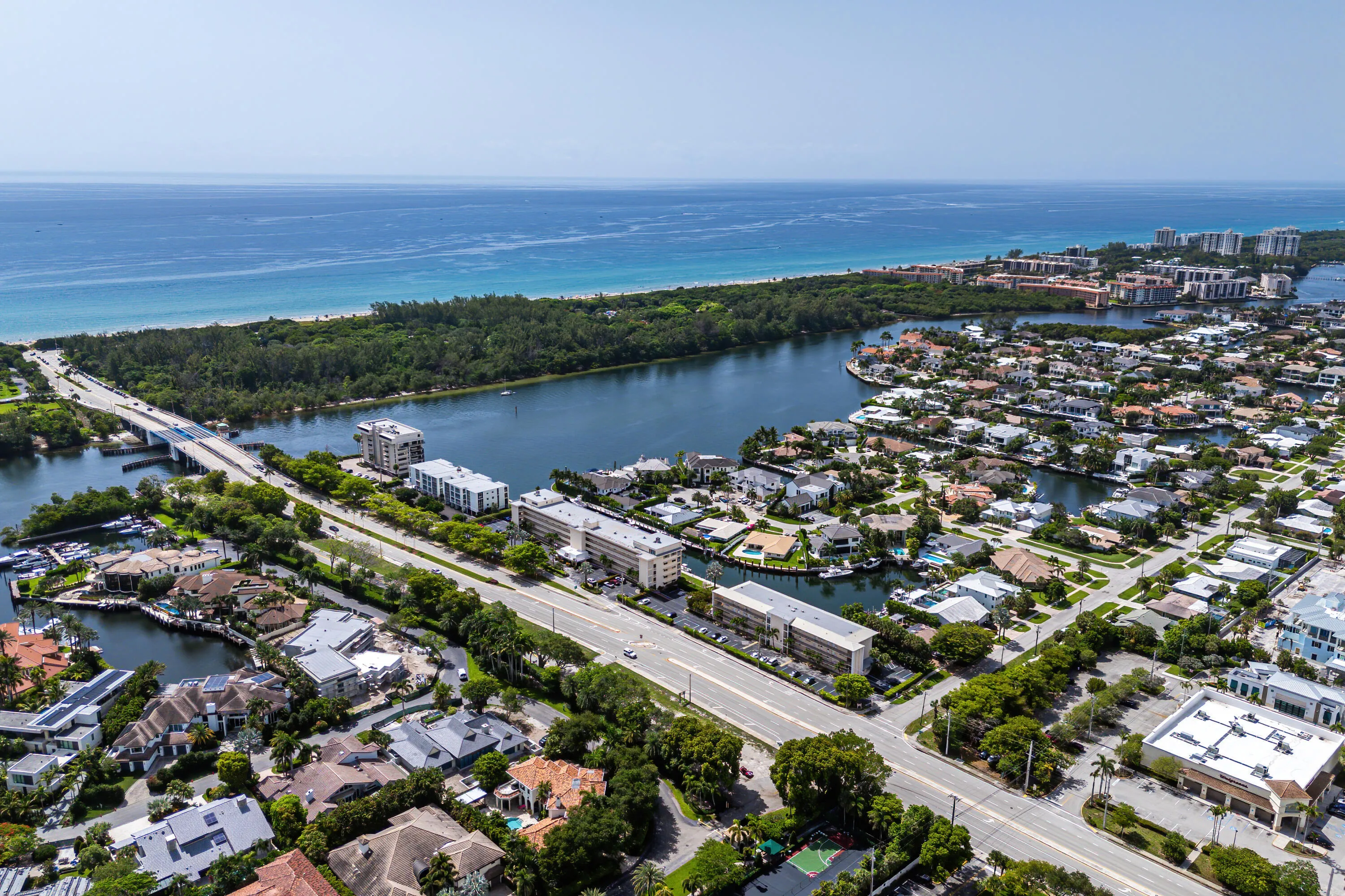 039-750NortheastSpanishRiverBoulevard-Bo