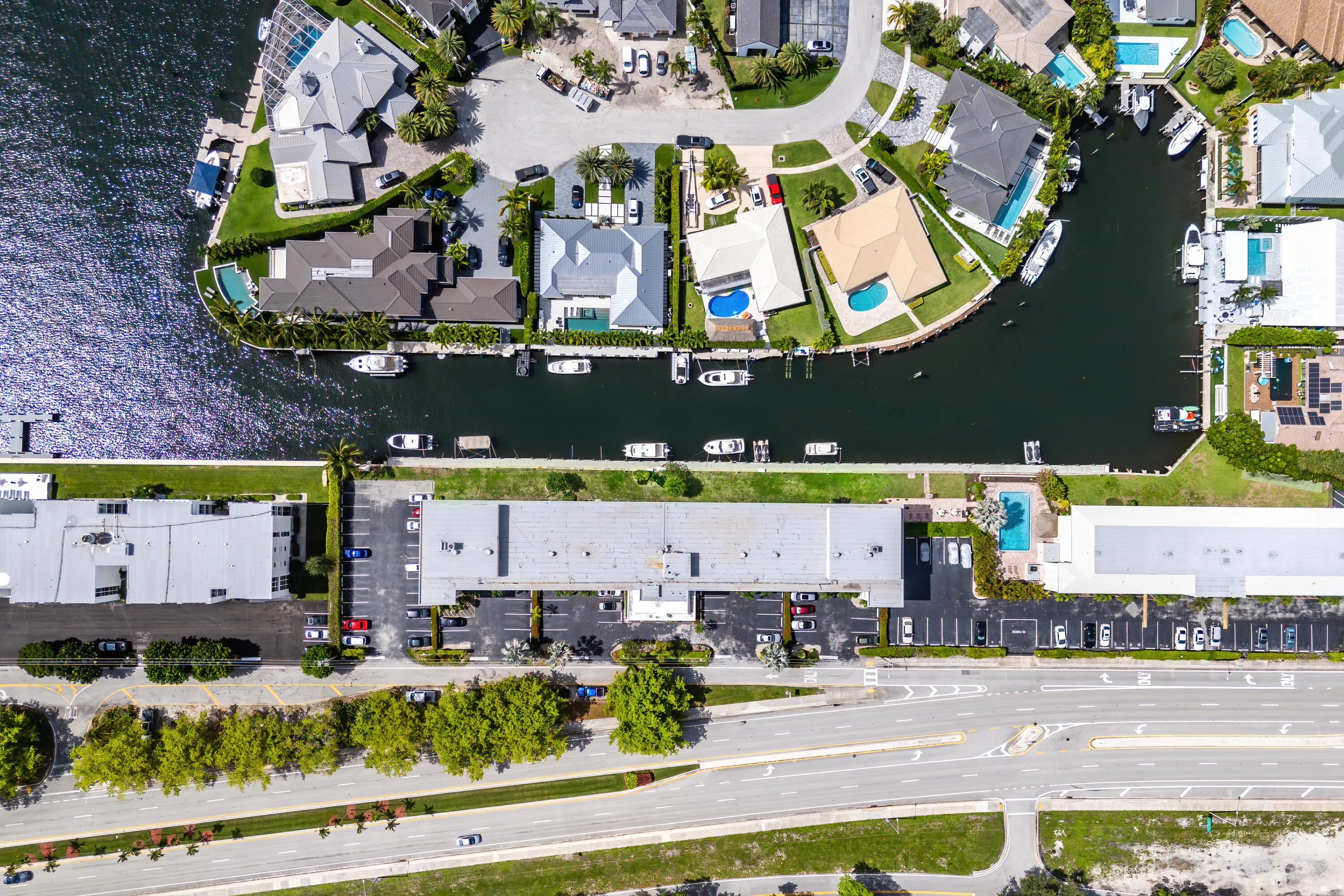 035-750NortheastSpanishRiverBoulevard-Bo