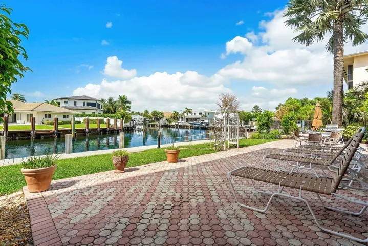 025-750NortheastSpanishRiverBoulevard-Bo