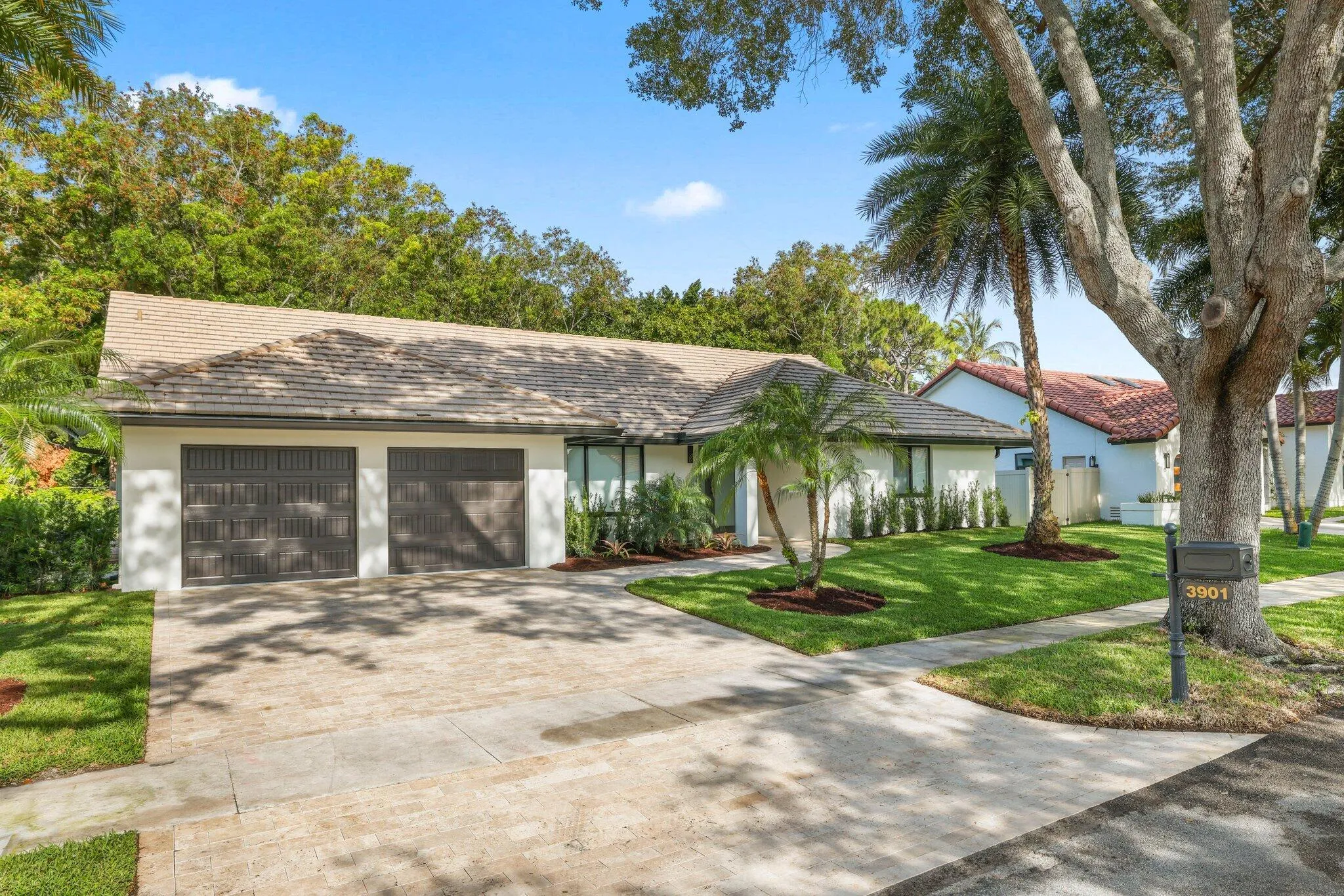 3901 Northwest 27th Ave - 3.jpg-SMALL