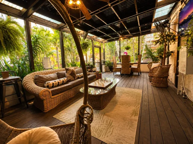 Screened in patio