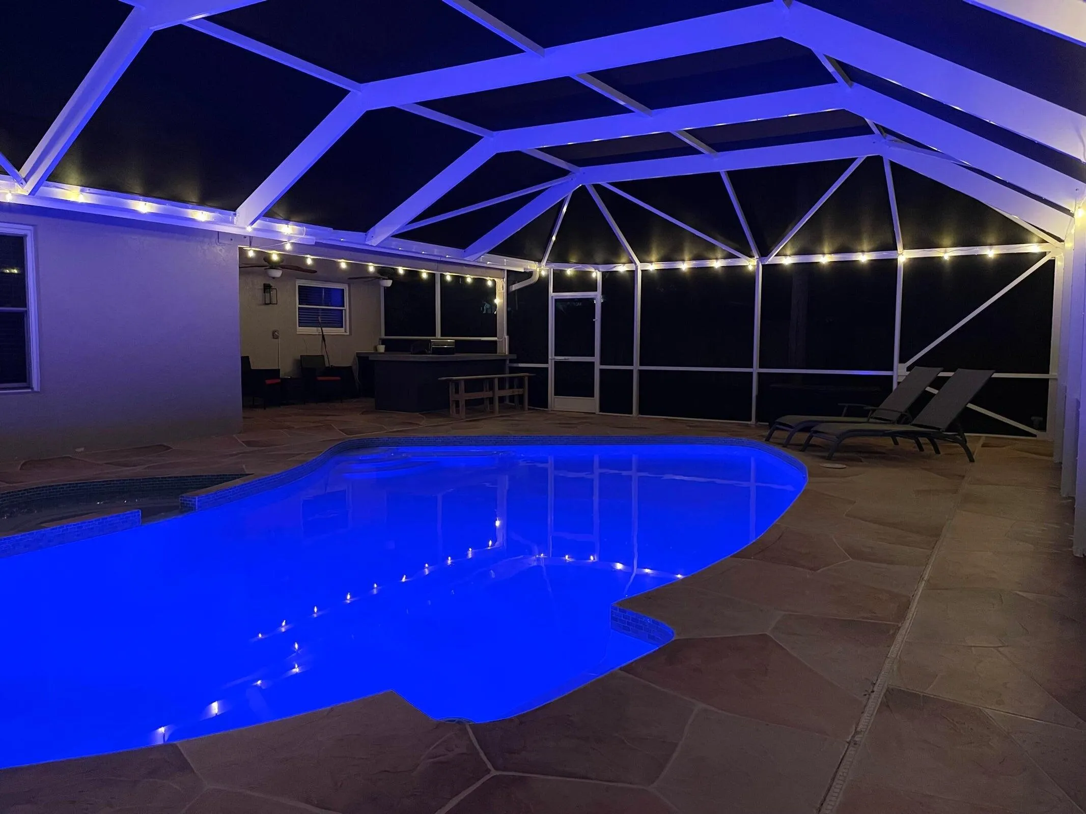pool area 4