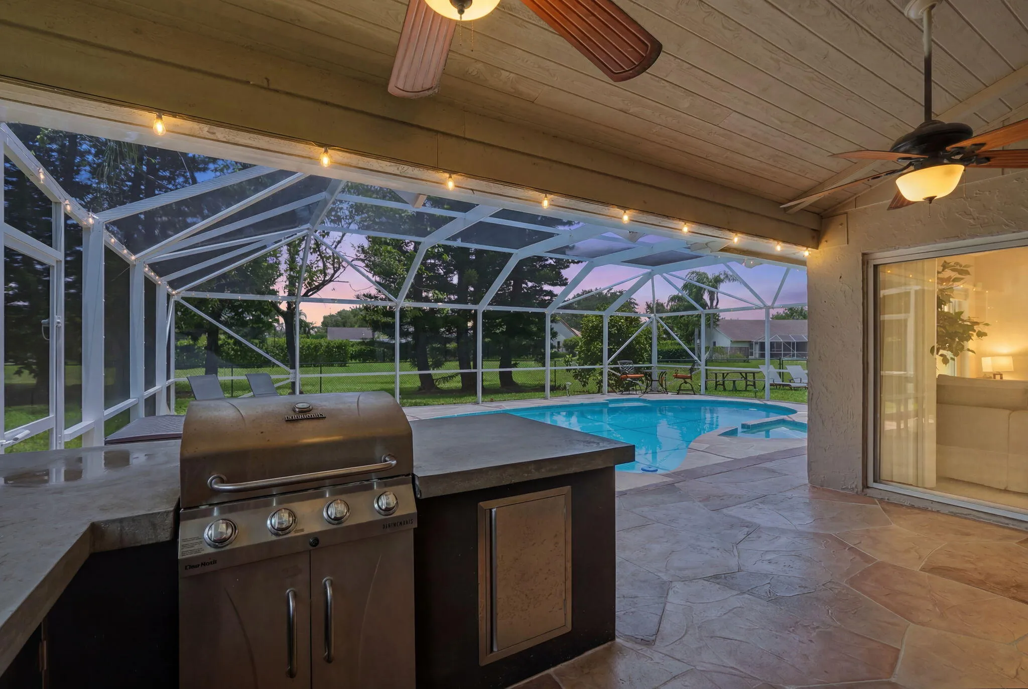 49-web-or-mls-1799_Shower_Tree_Way_046