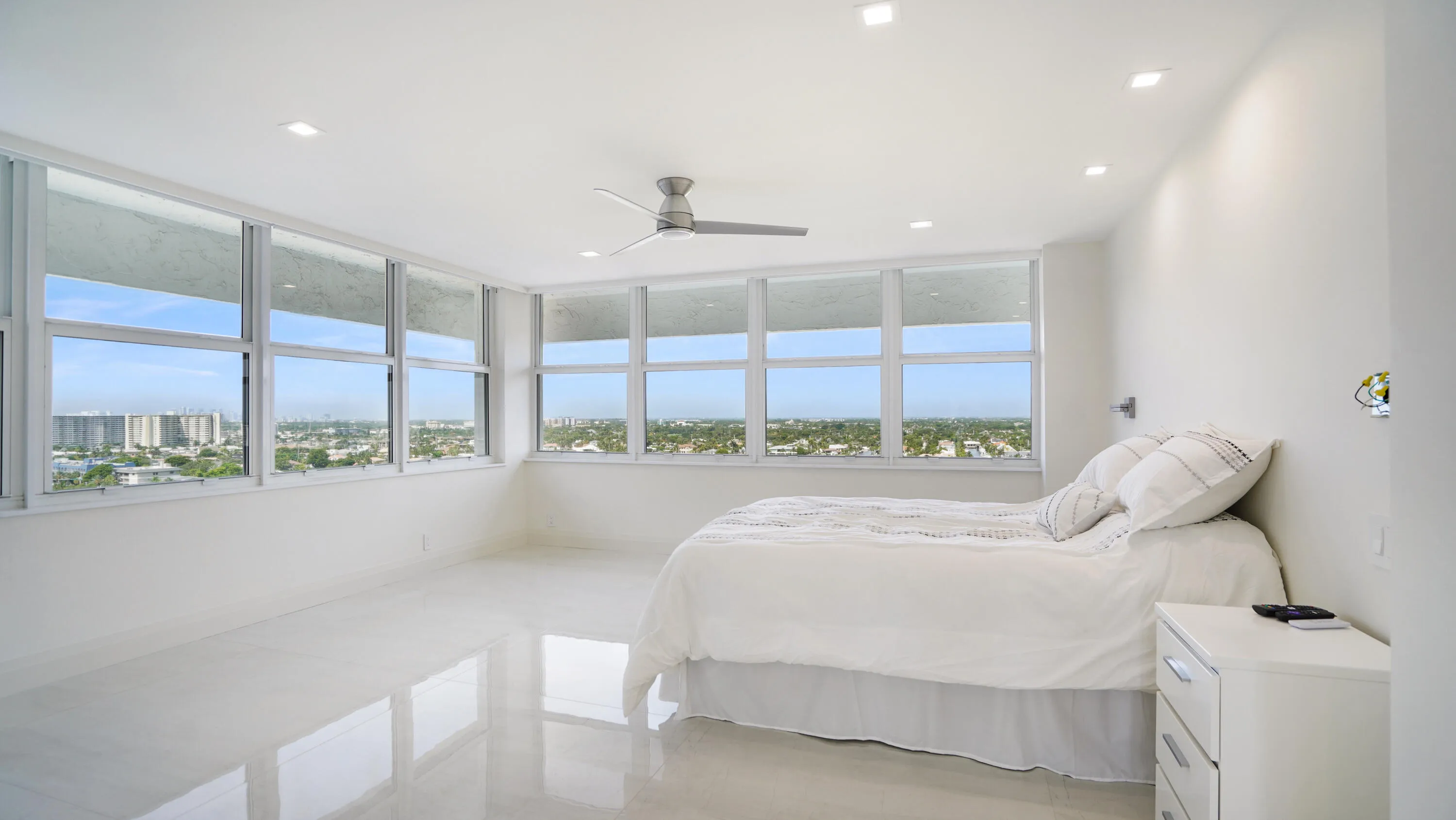 4280 Galt Ocean Dr-5