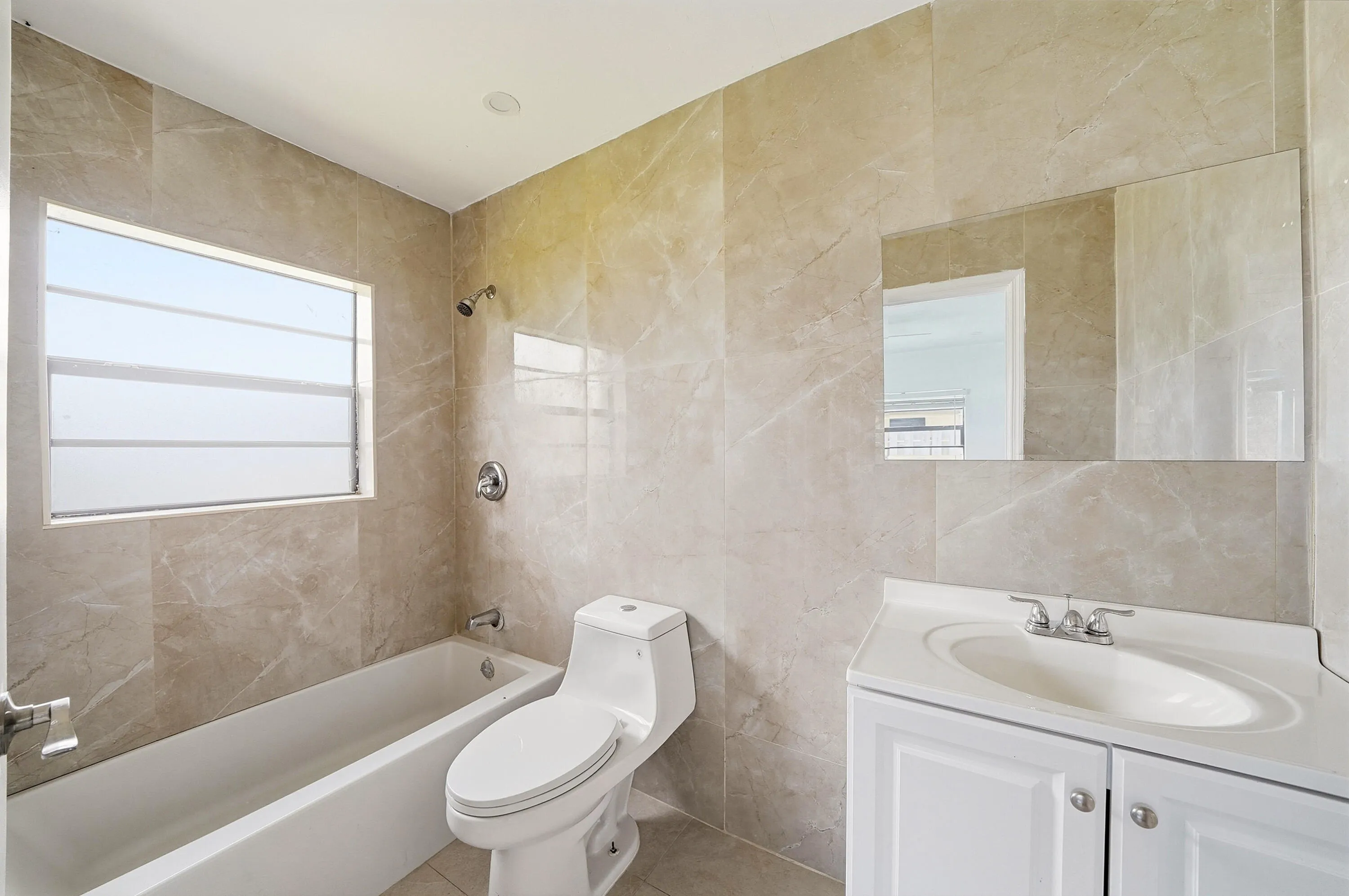 20_primary bathroom