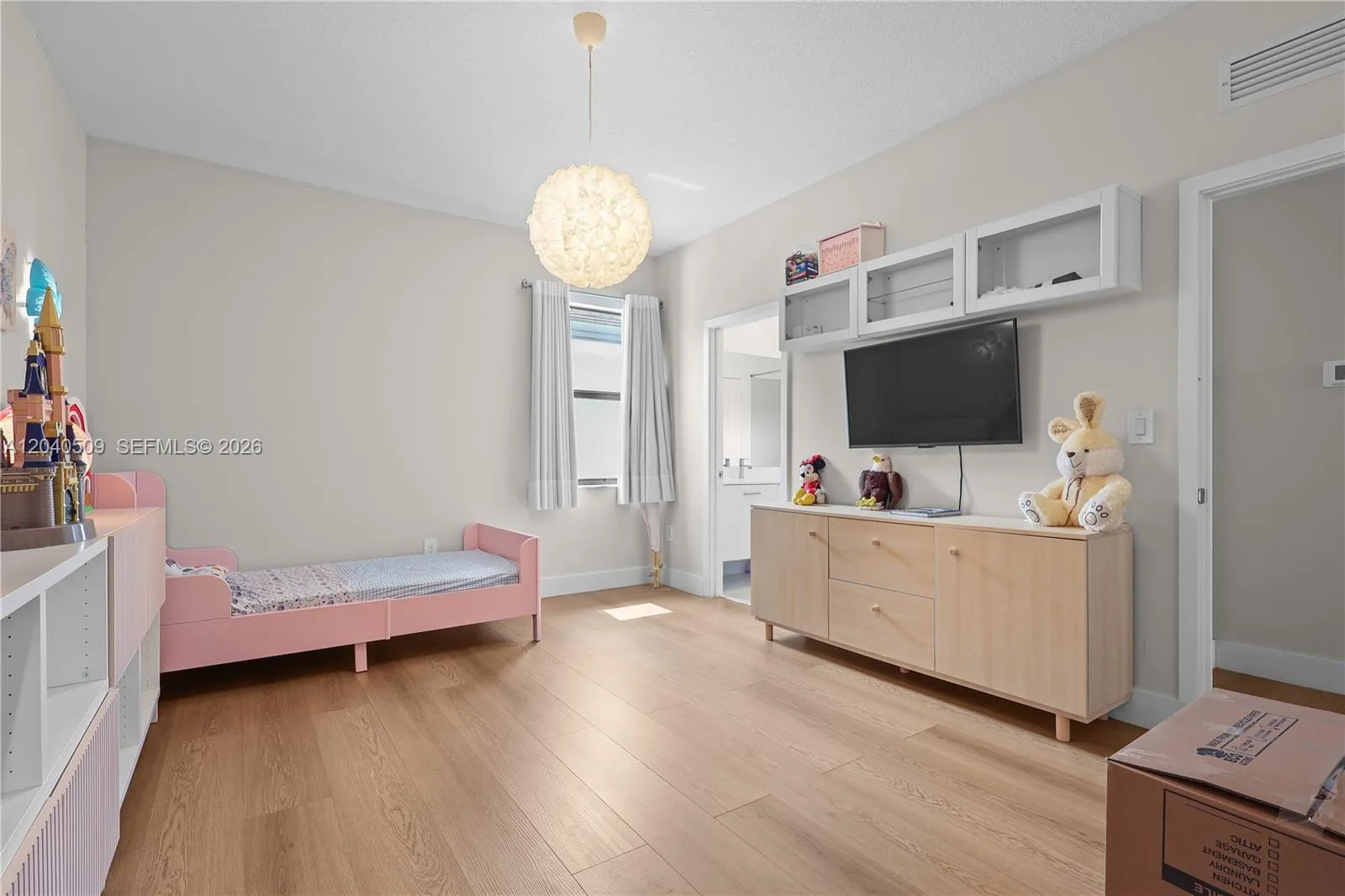 Property photo 34