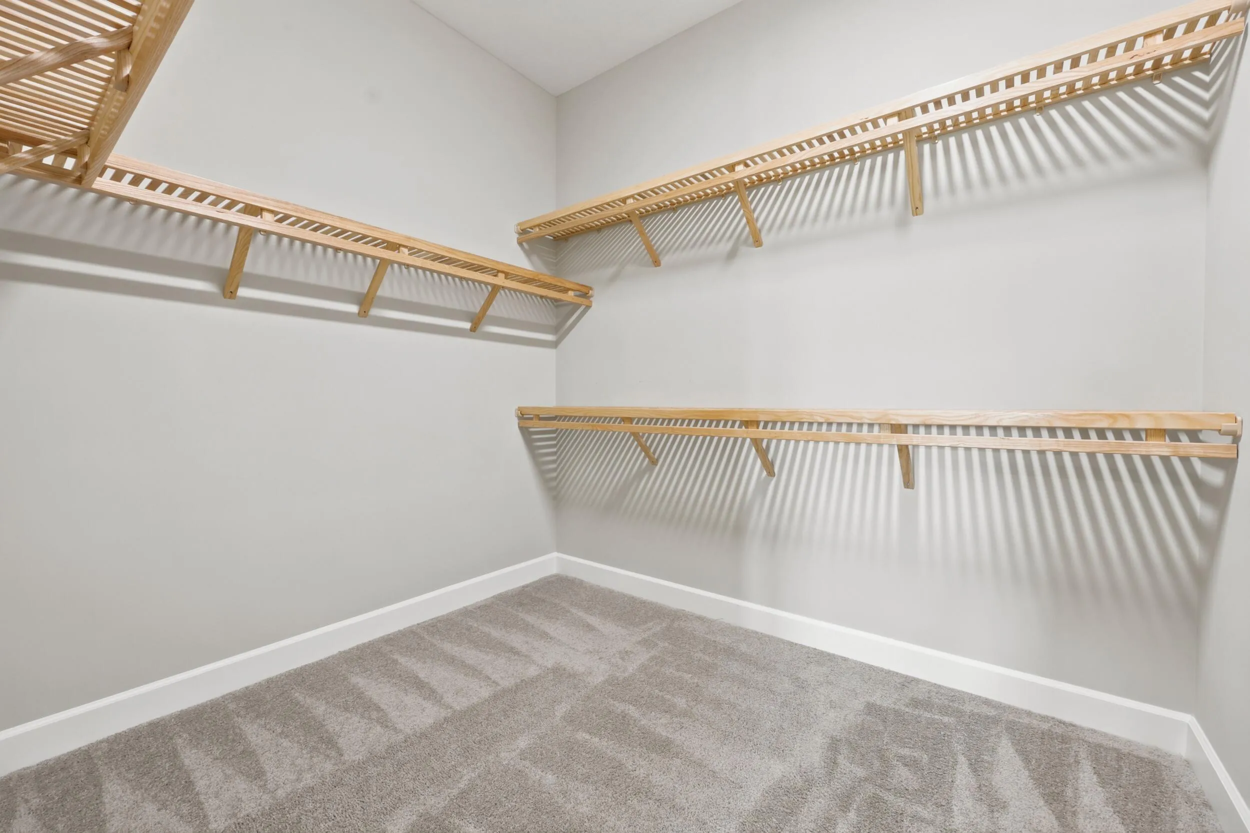 Master Walk In Closet