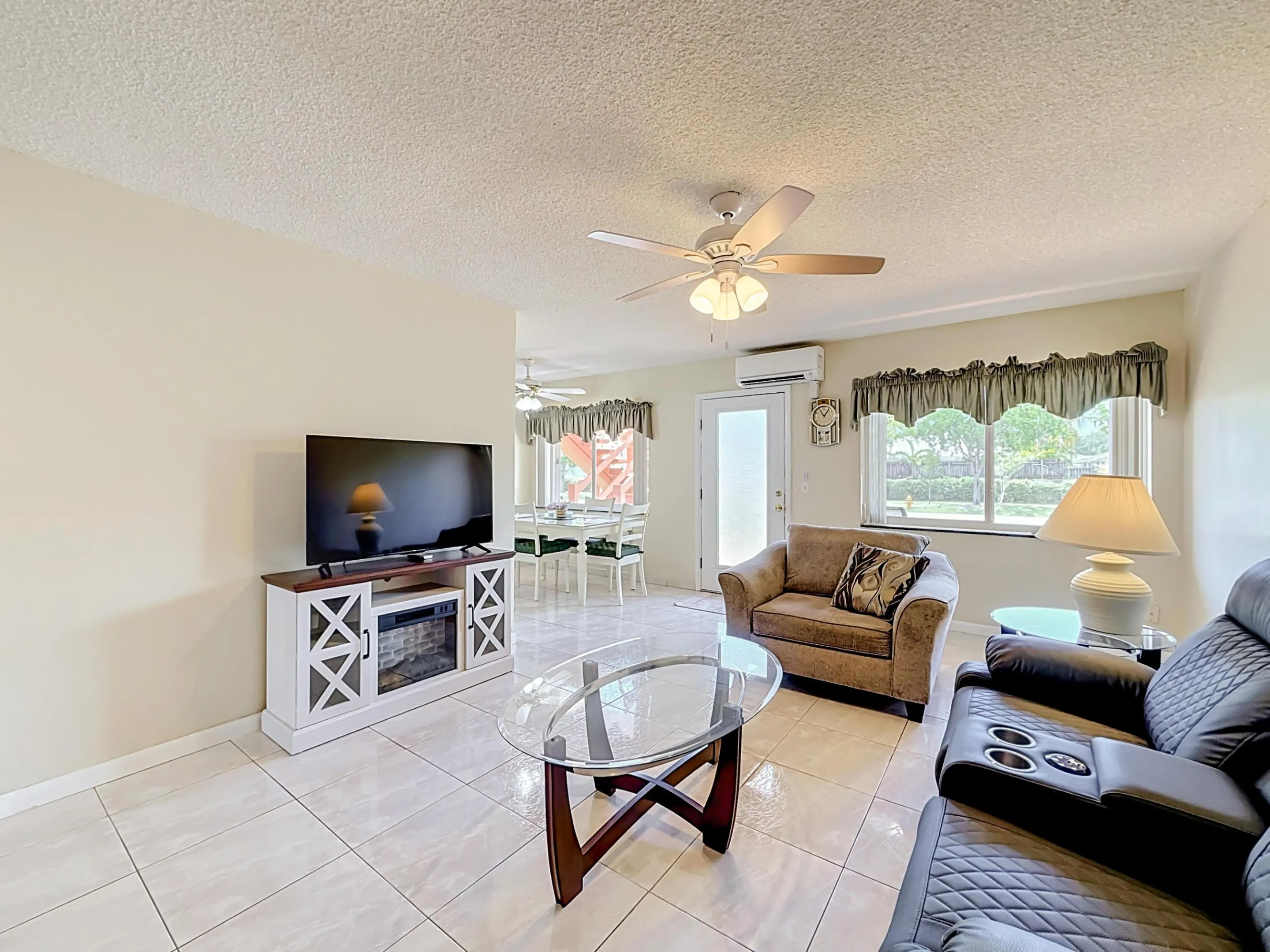 1050 SW 11th Street #L2-17