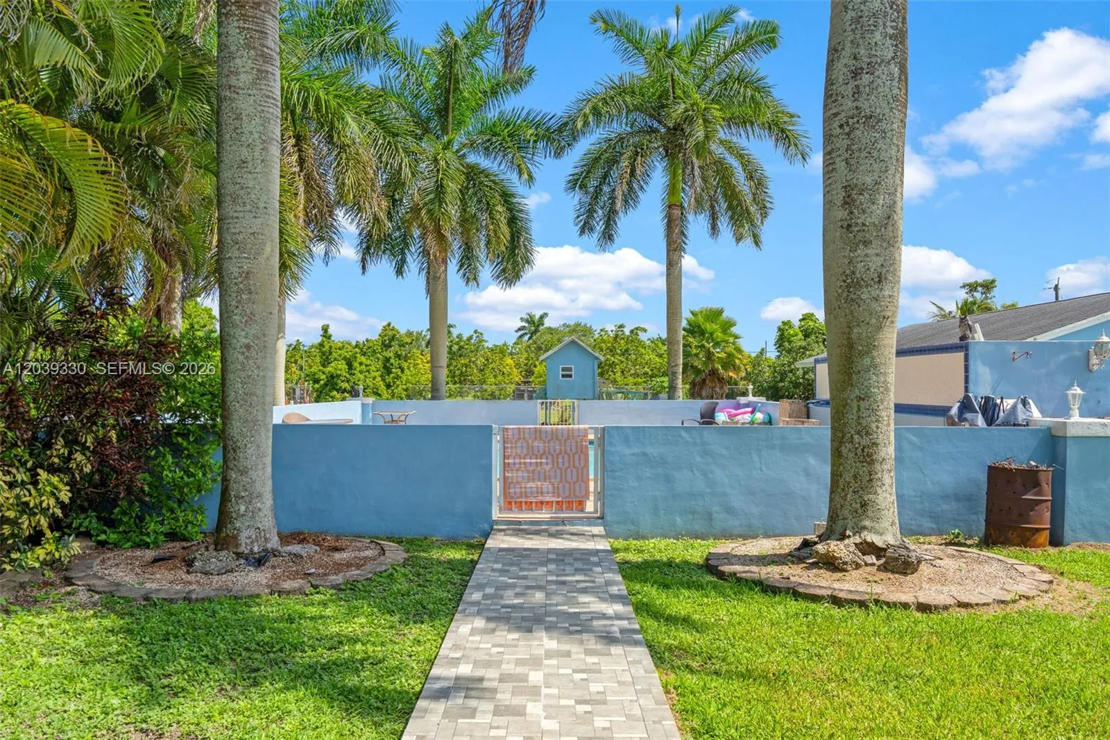 Property photo 98