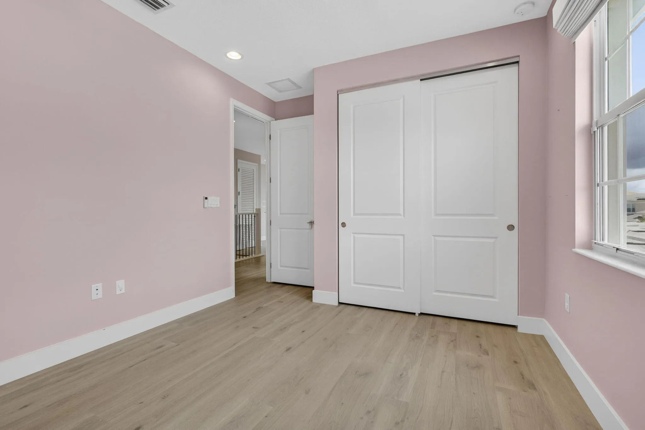 52-web-or-mls-BS1A0684