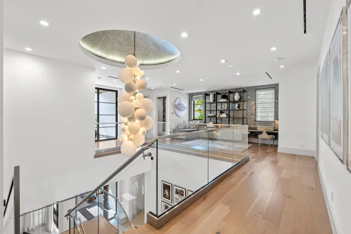 STAIRS_LANDING