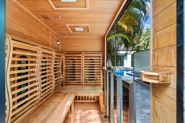 SAUNA