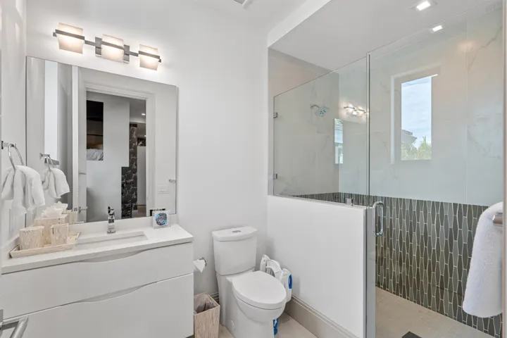 BATHROOM_5