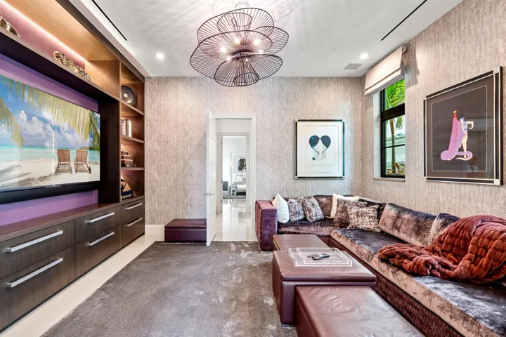 FAMILY_ROOM