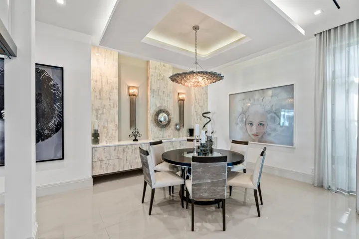 DINING_ROOM