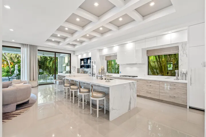 KITCHEN_ANGLE