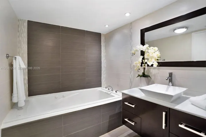 master tub