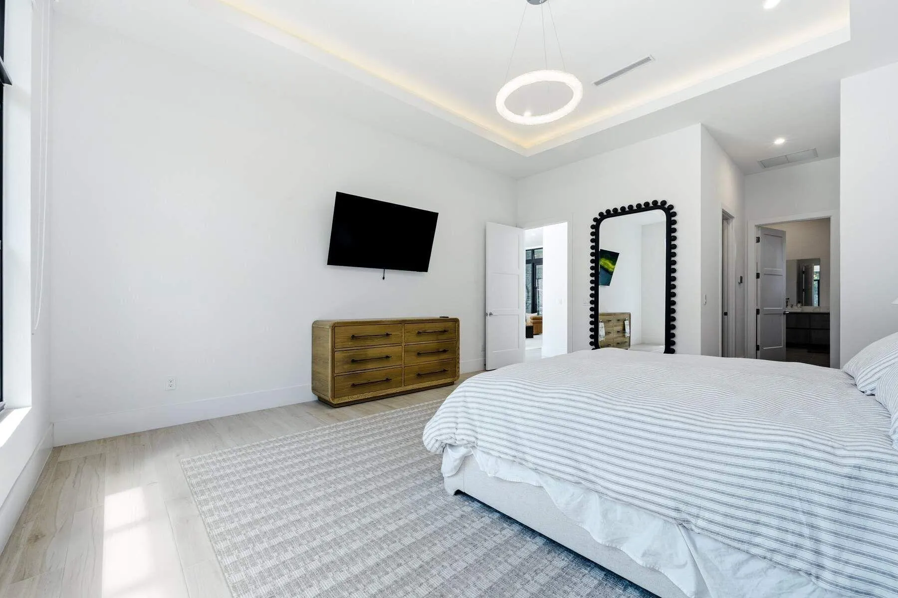 5382 Sea Biscuit Road - 67LXK2(35)