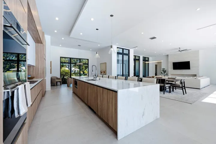 5382 Sea Biscuit Road - 67LXK2(17)
