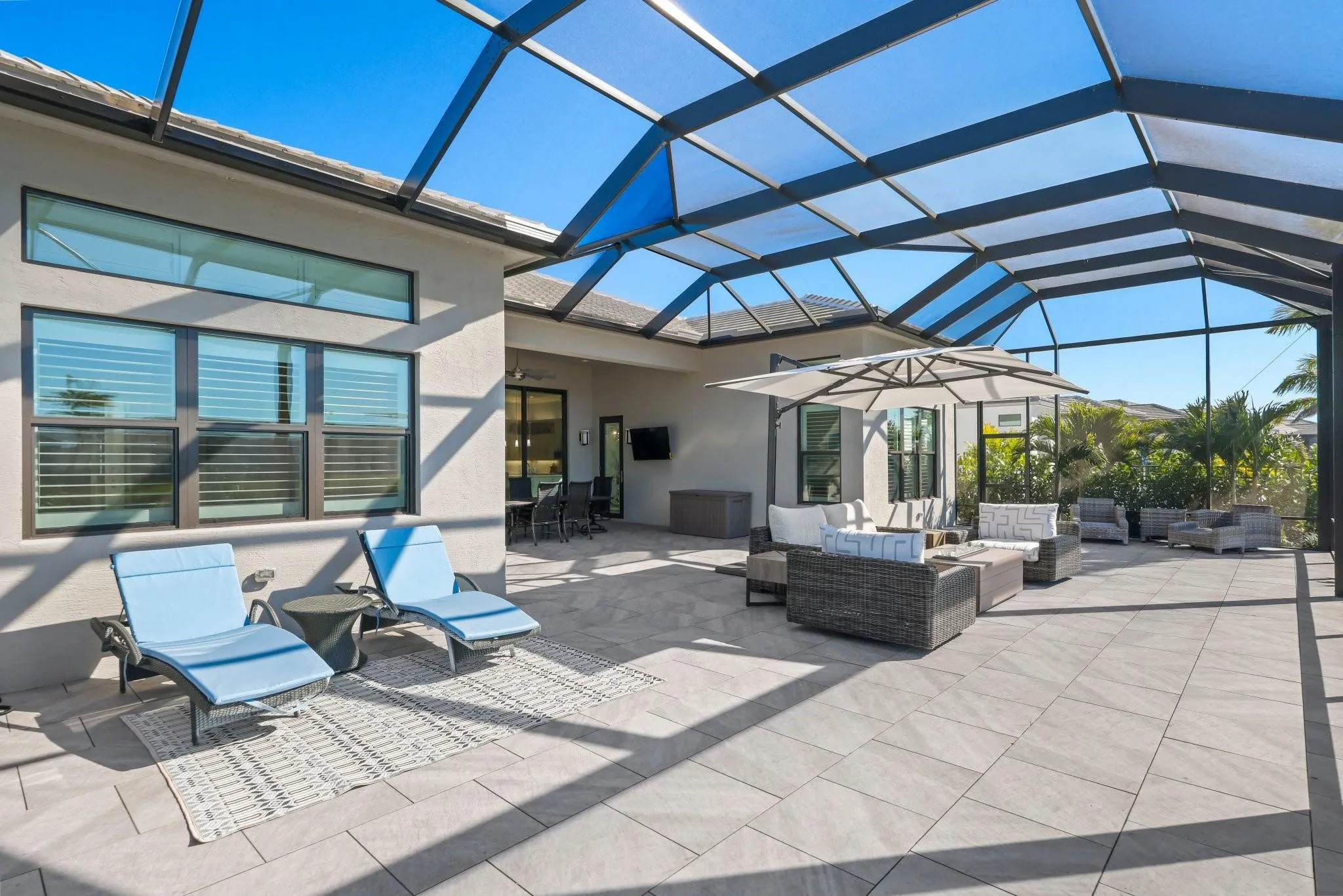 Grand outdoor space