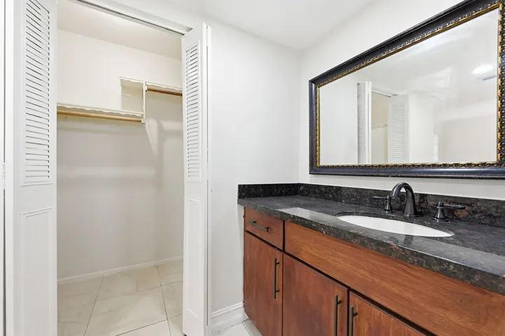 29_primary bathroom