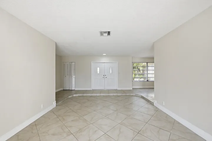 06_living room
