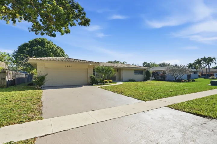 BIG DRIVEWAY