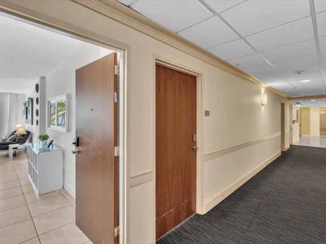 Hallway to the unit