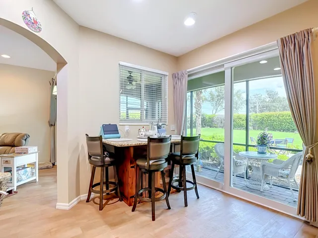 2401 Caslotti Way Cape-25