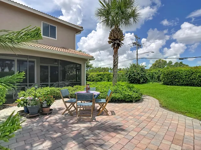 2401 Caslotti Way Cape-67
