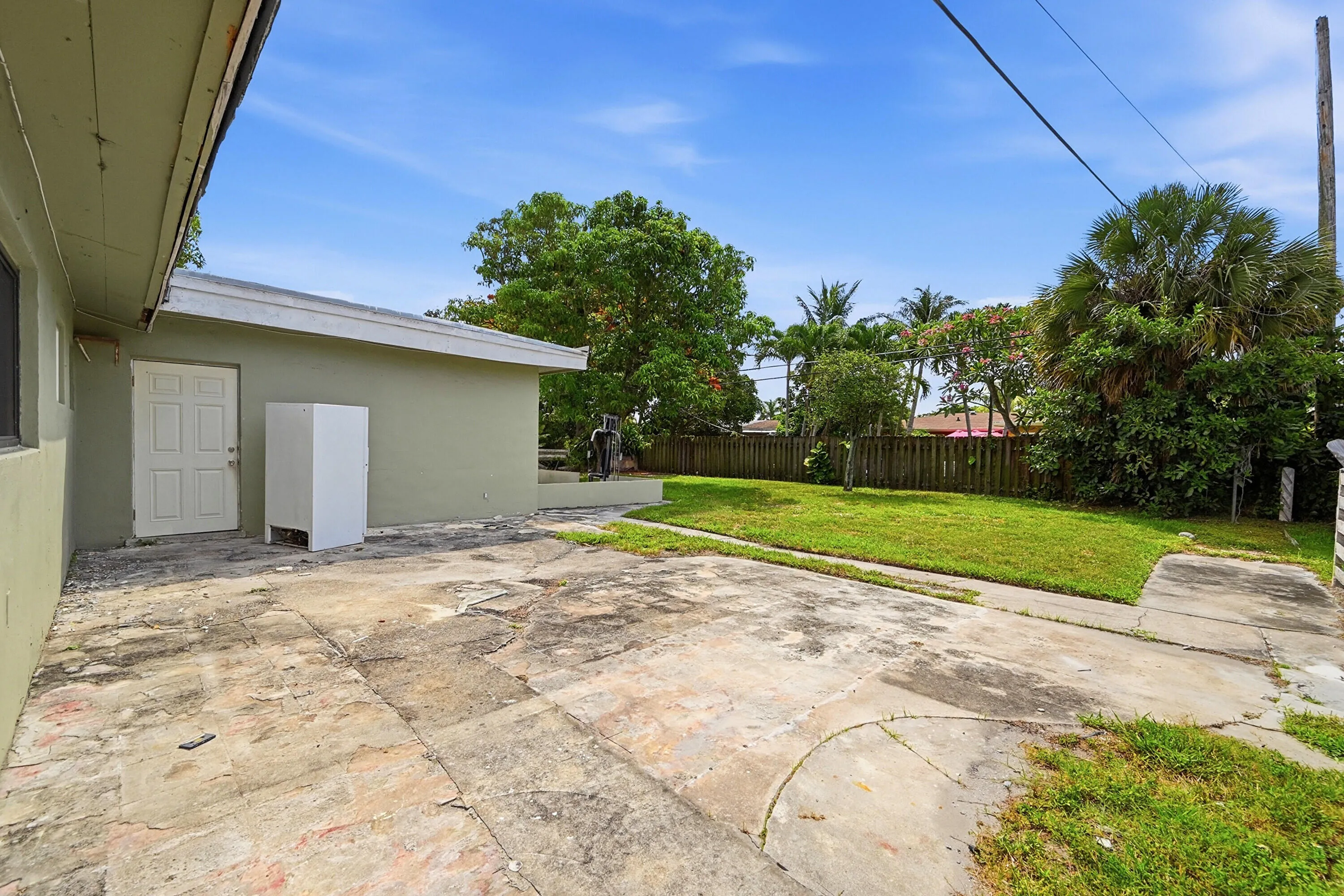 Property photo 35