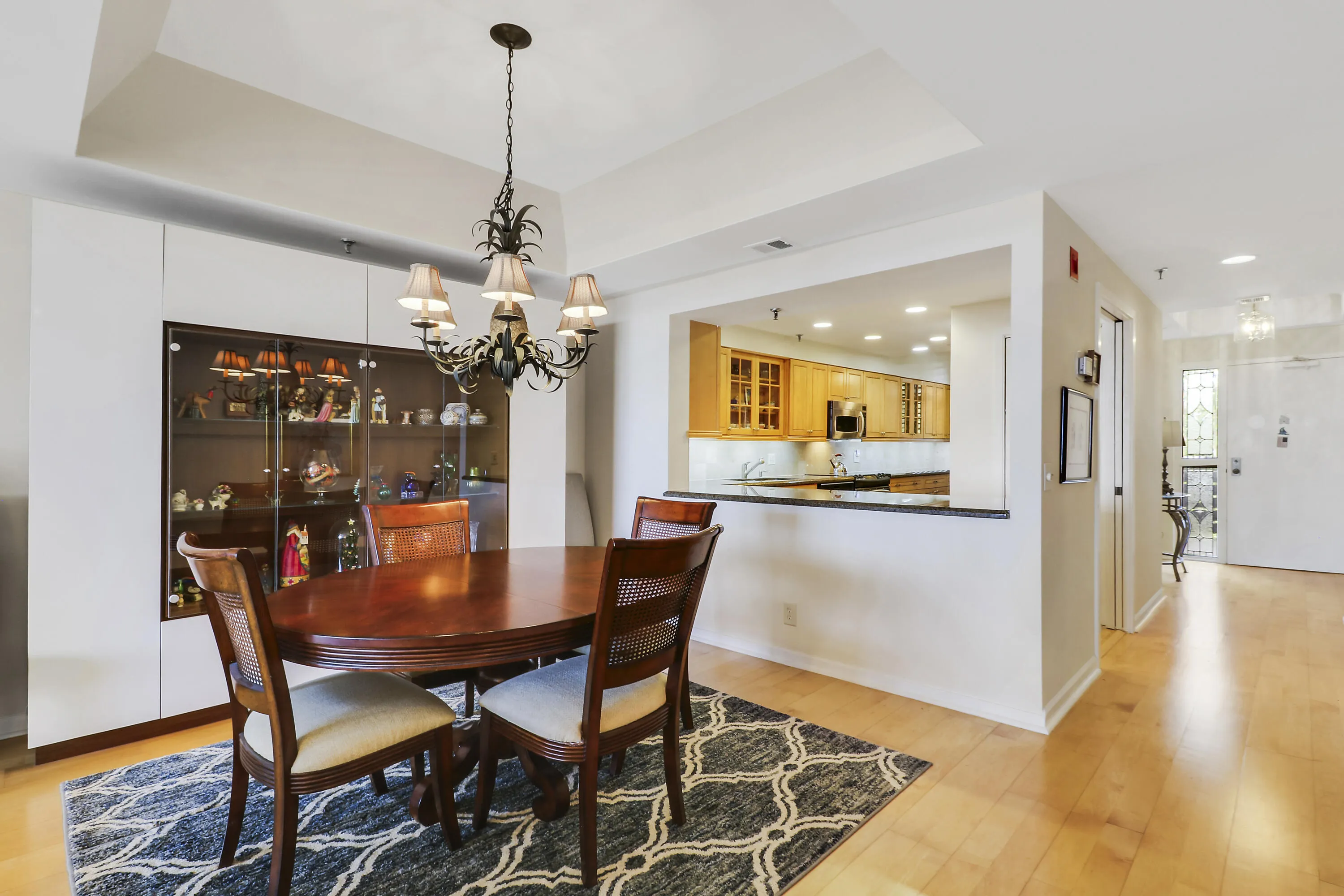 Dining Area/Kitchen Pass-through