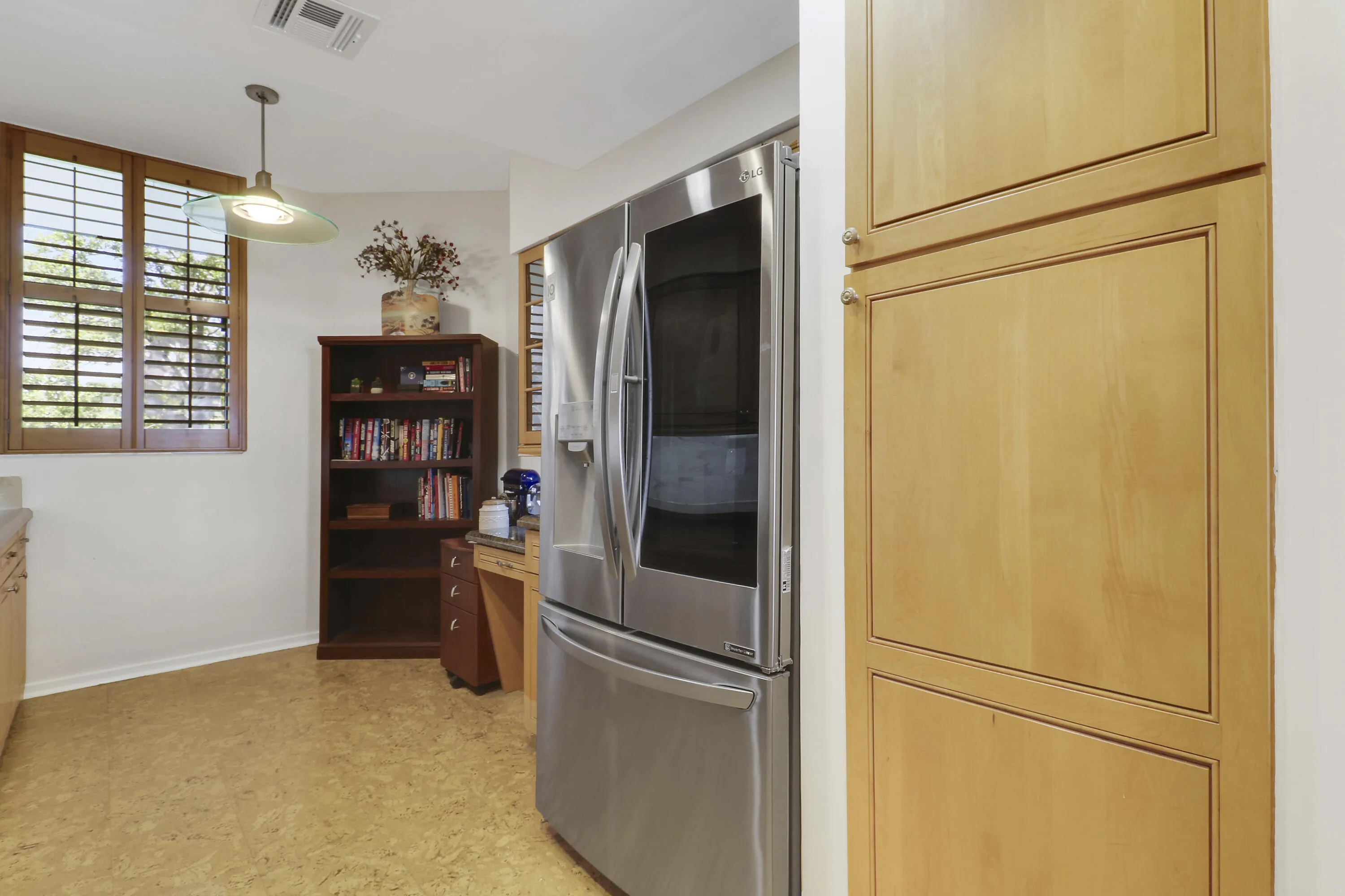 Option for Eat-In Area