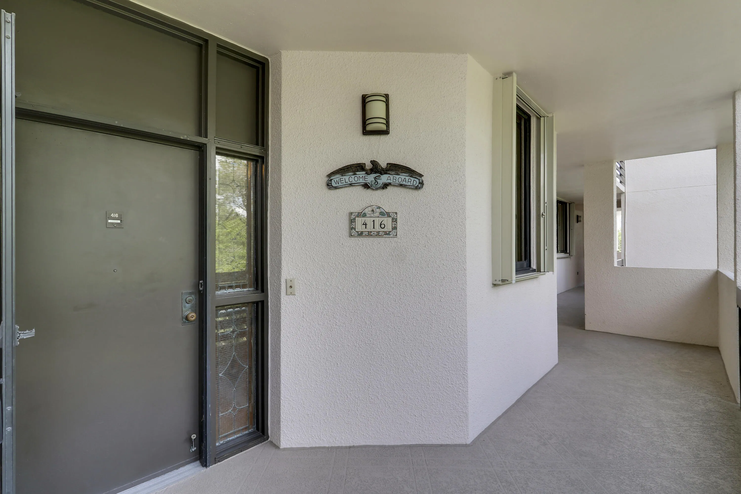 Exterior Entry to Unit