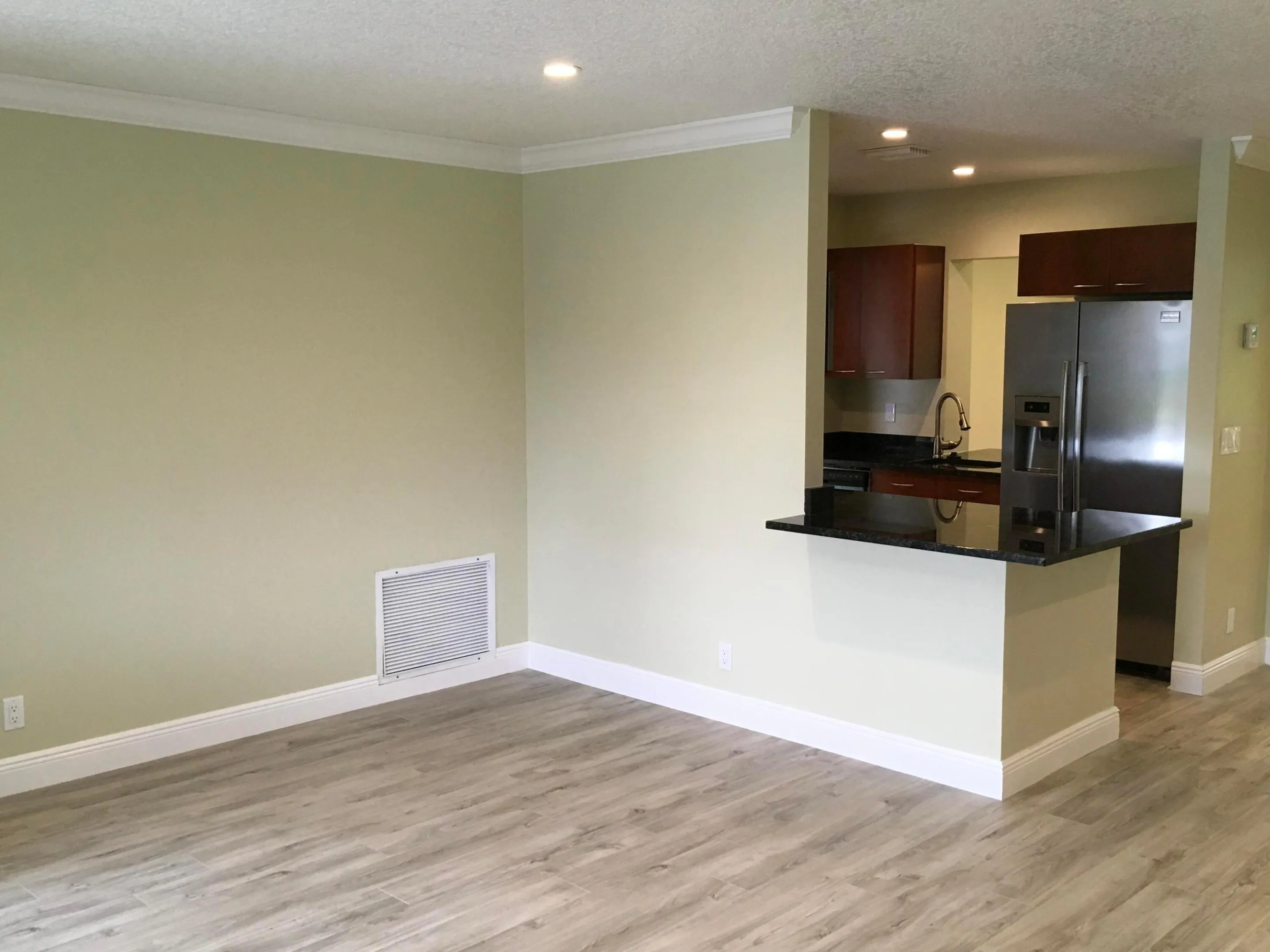 Kitchen Bar