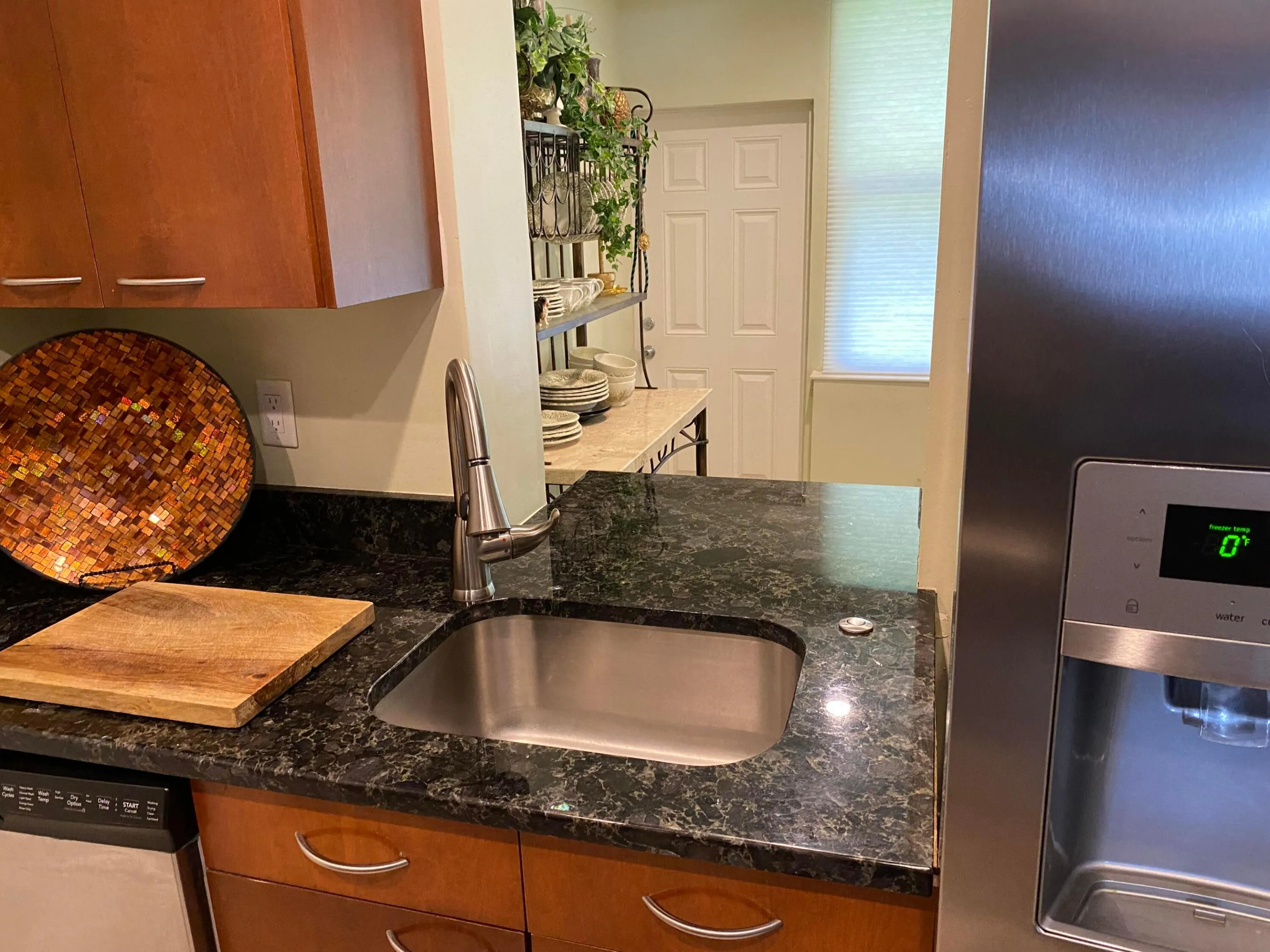 Pass Through to Dining/Florida Room