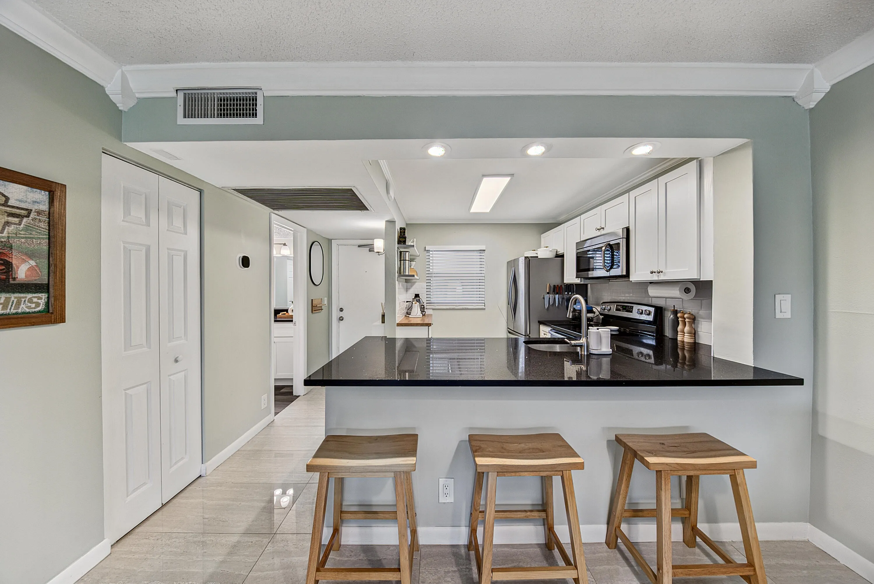 Counter top seating
