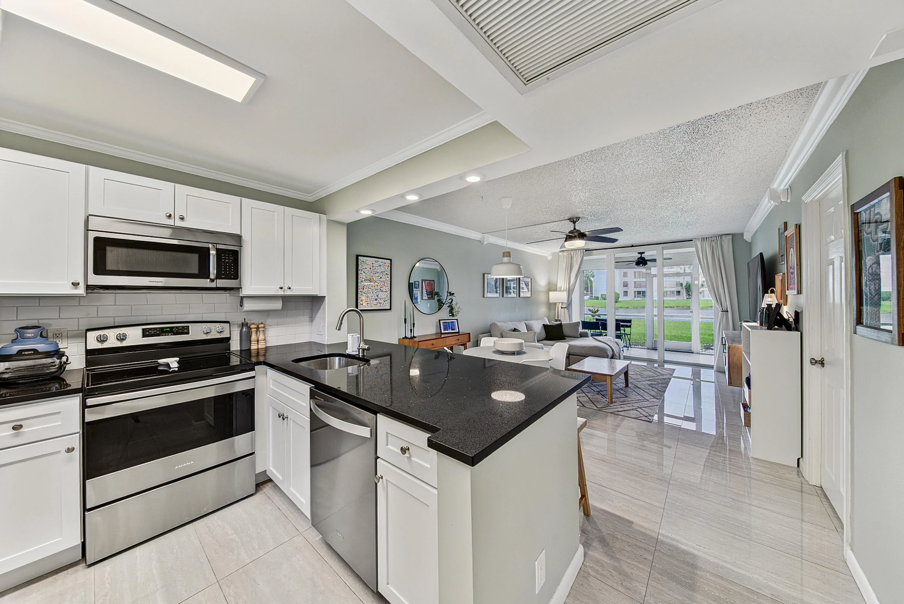 Open floorpan