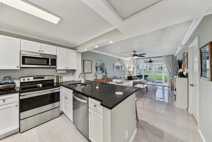 Open floorpan