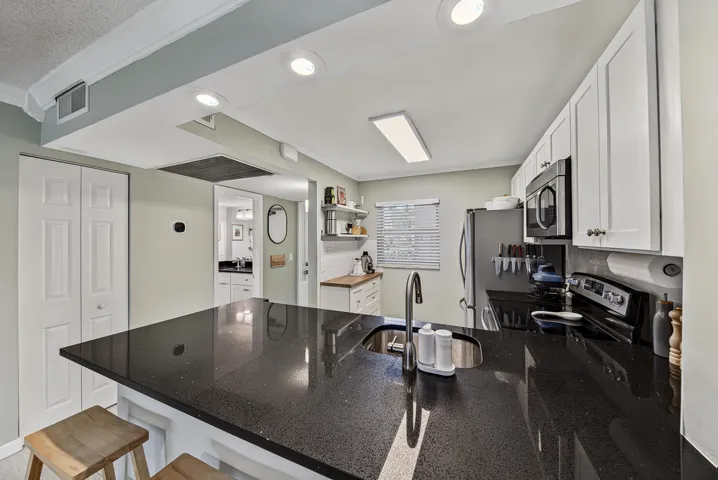 Counter Seating