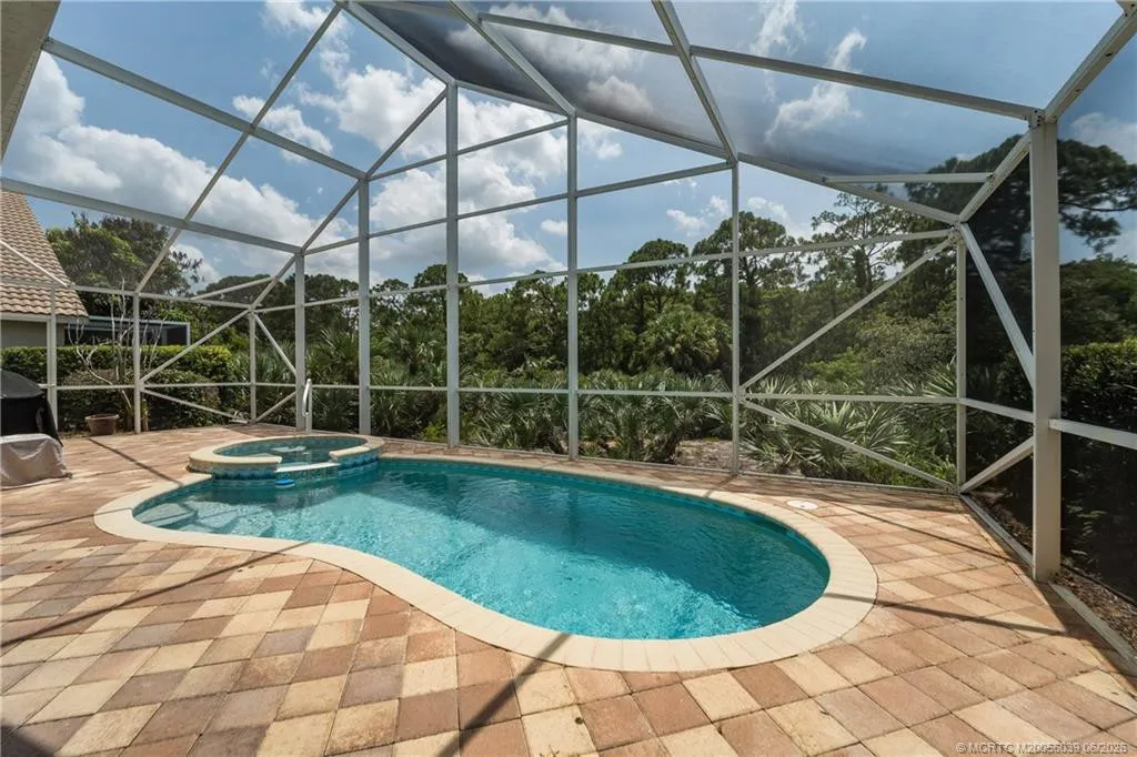Property photo 40