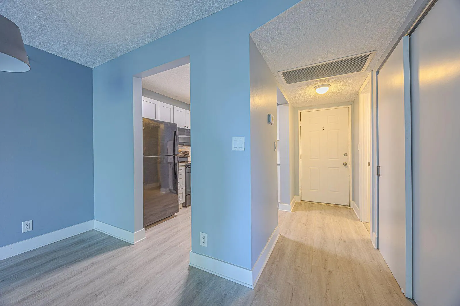 9940 SW 8th St (Kitchen1)