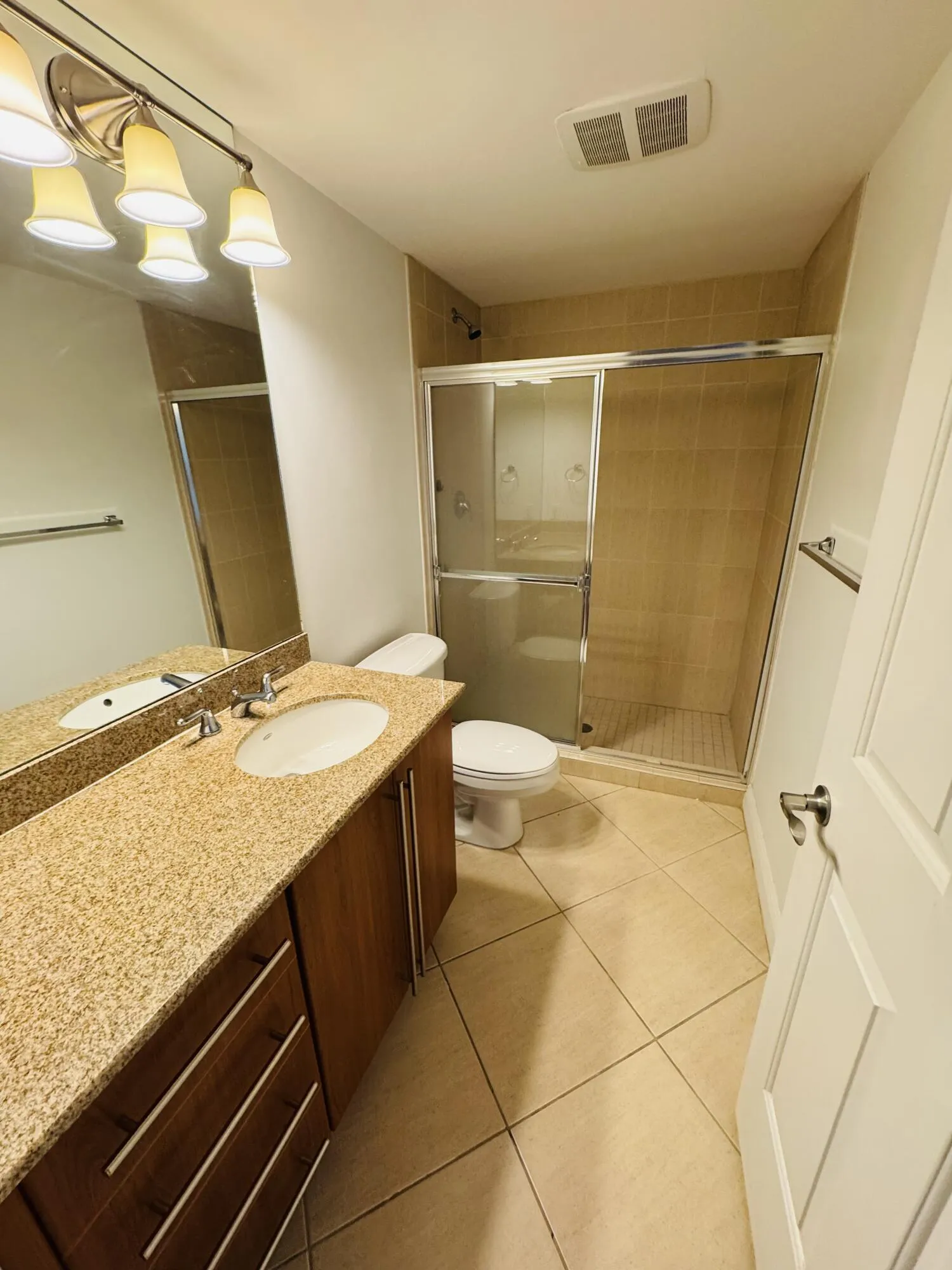 610 Clematis Street 812 (5)