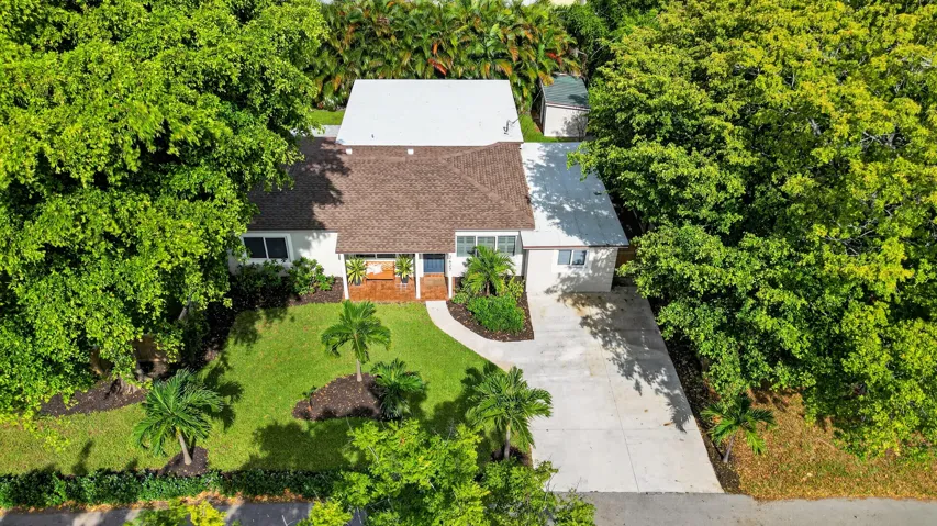 Arial view of the home.