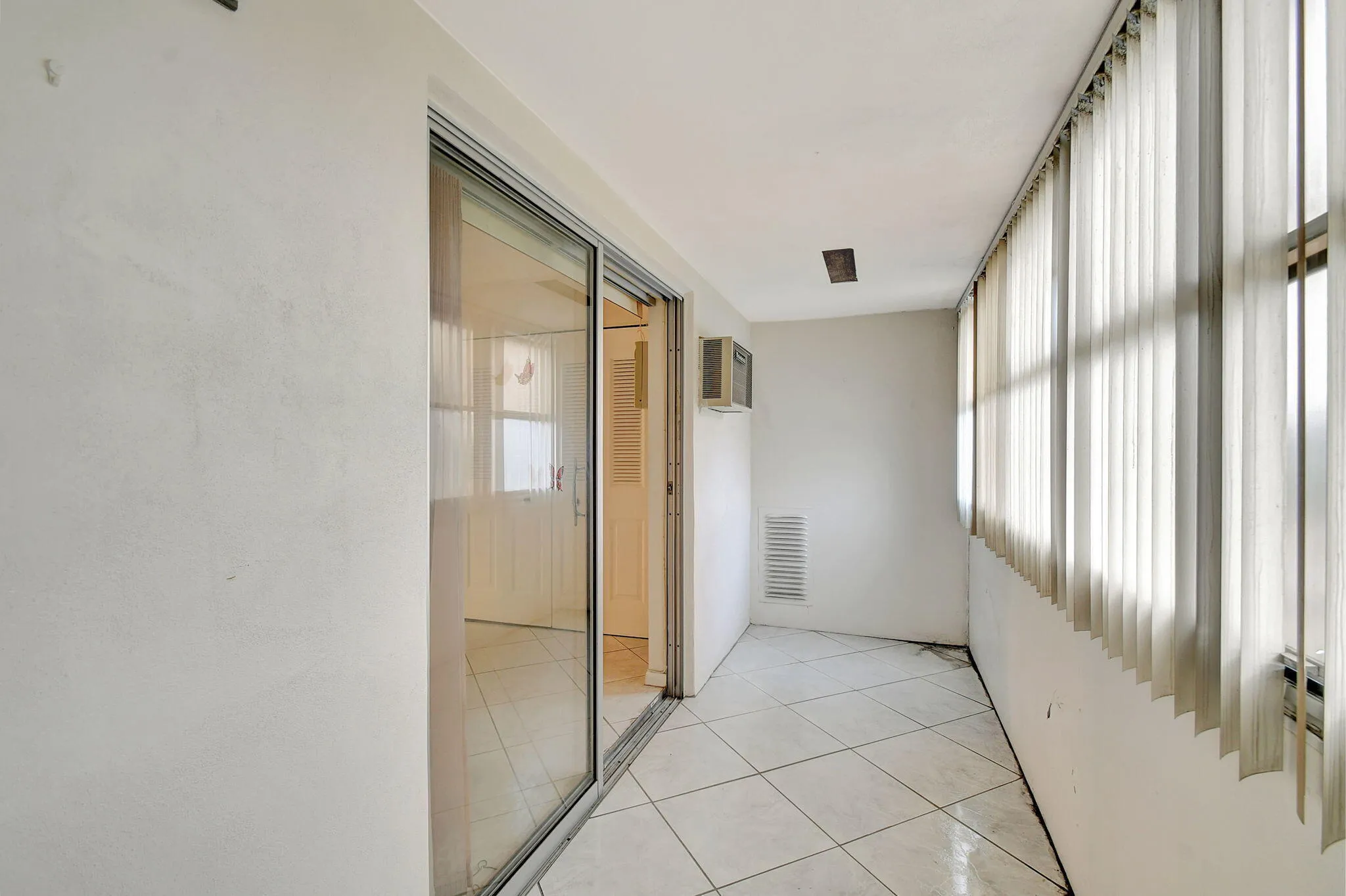 20-web-or-mls-Apartment (20)