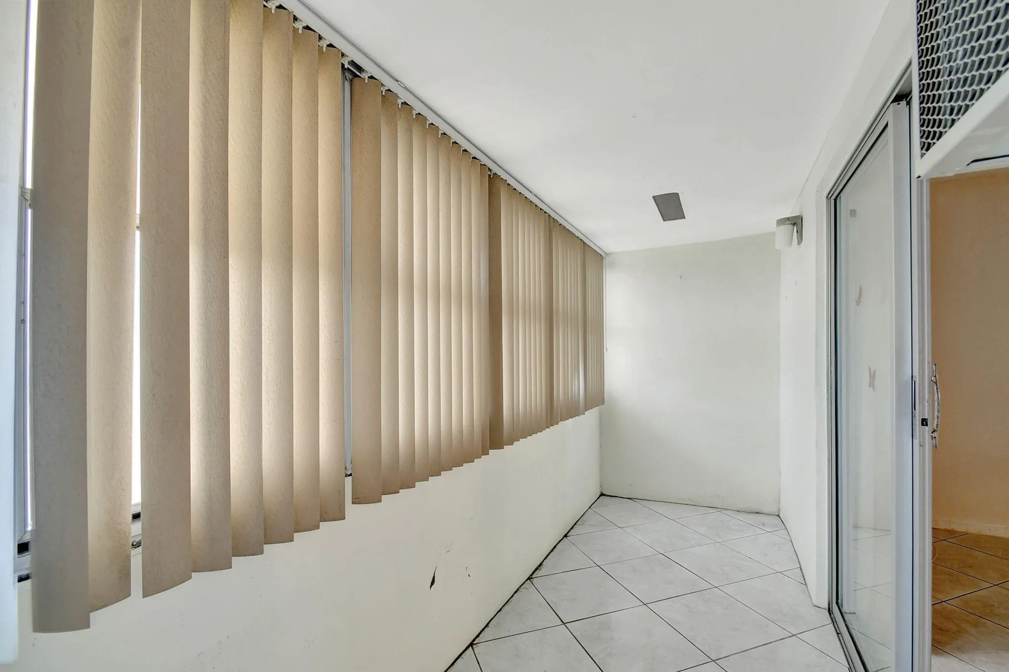 19-web-or-mls-Apartment (19)