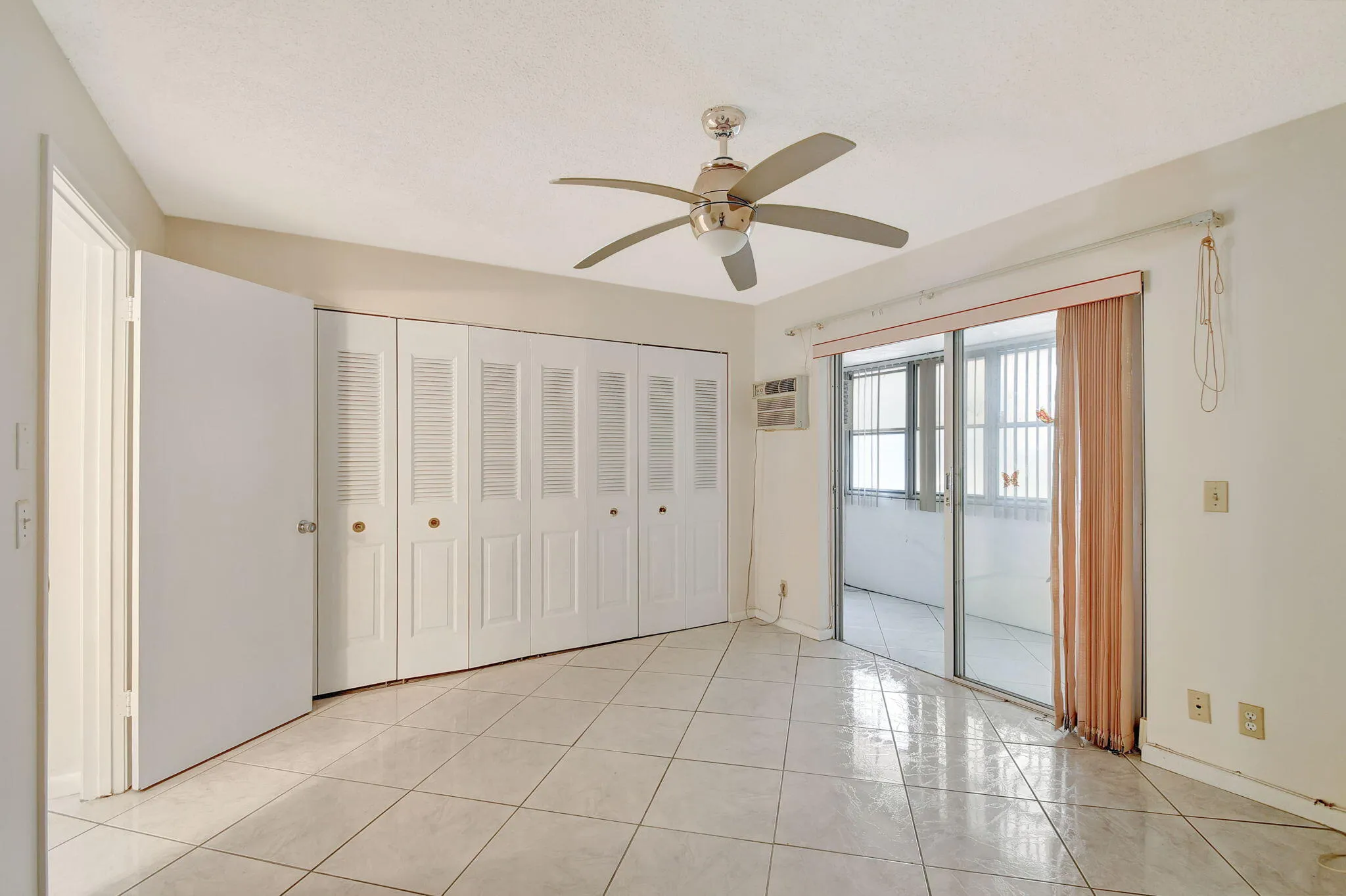 17-web-or-mls-Apartment (17)