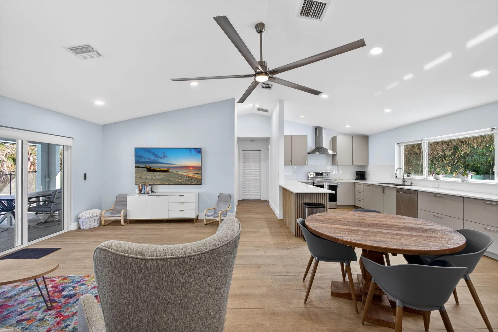 24-web-or-mls-5D1A1759
