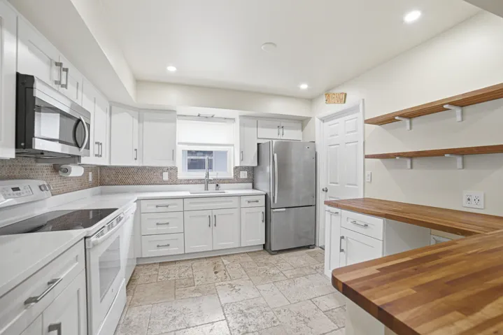 Kitchen-B